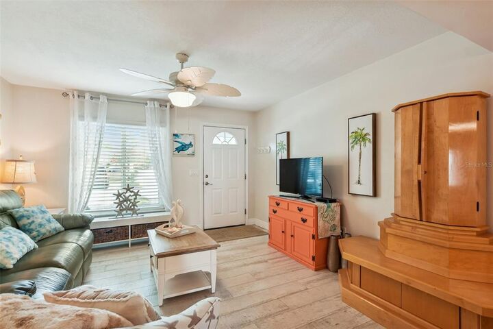 Property Photo: 6601 121st Avenue C FL 33773