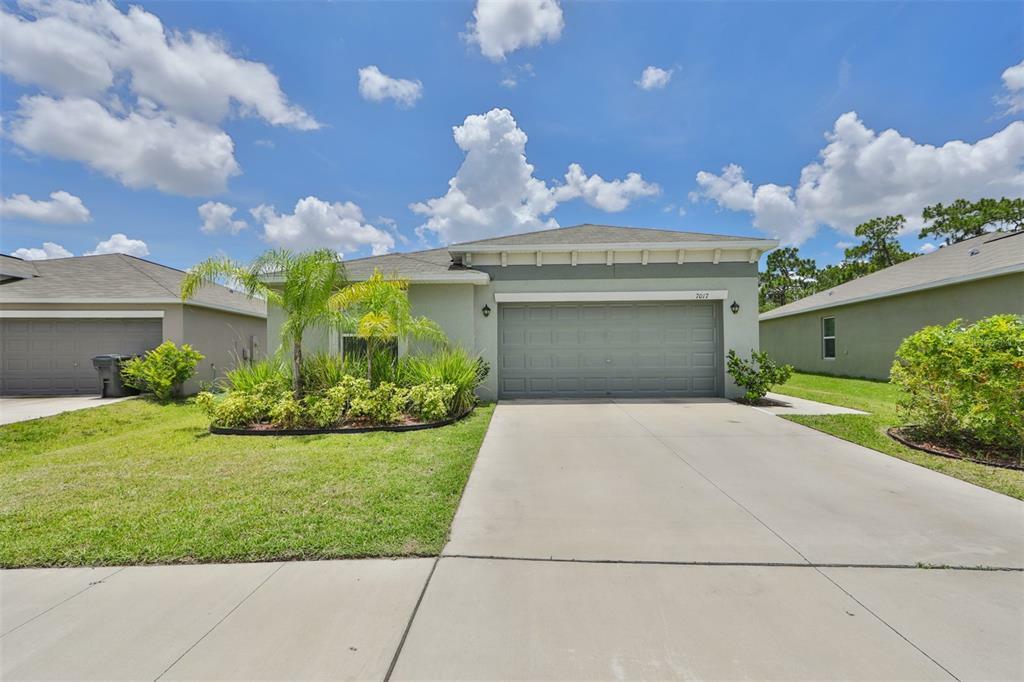 Property Photo:  7017 Trent Creek Drive  FL 33573 