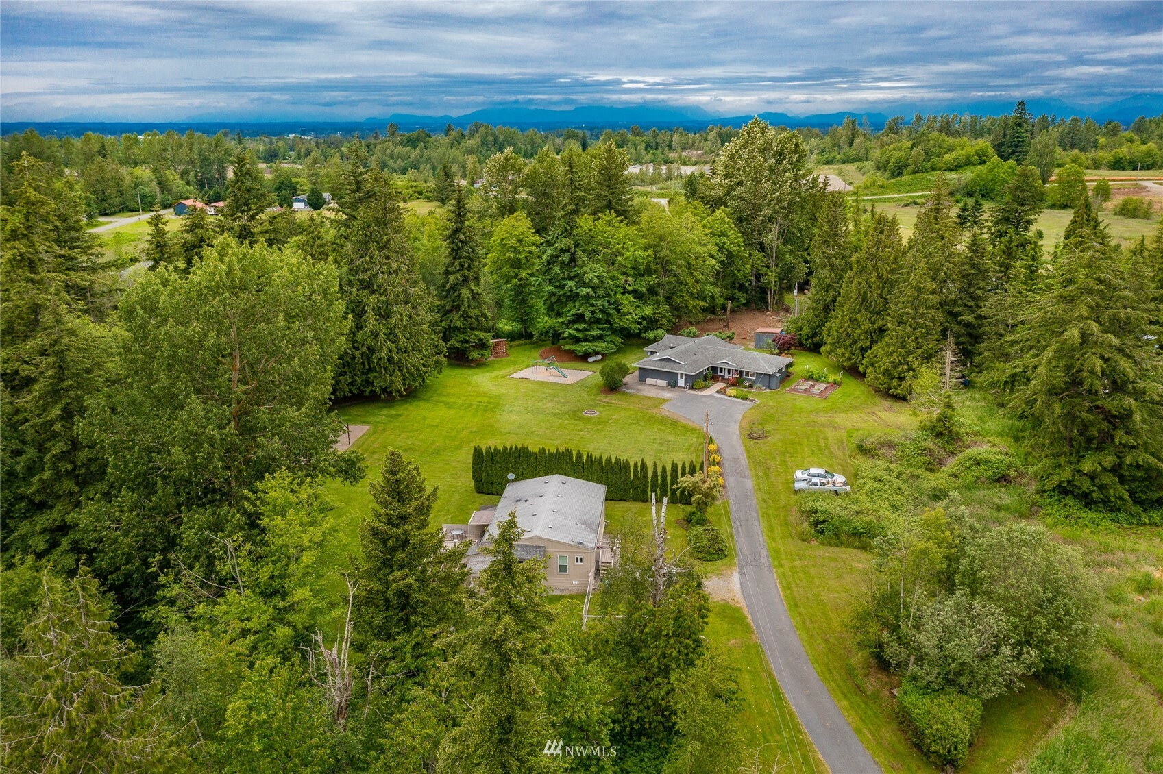 Property Photo:  5577 East Road  WA 98226 