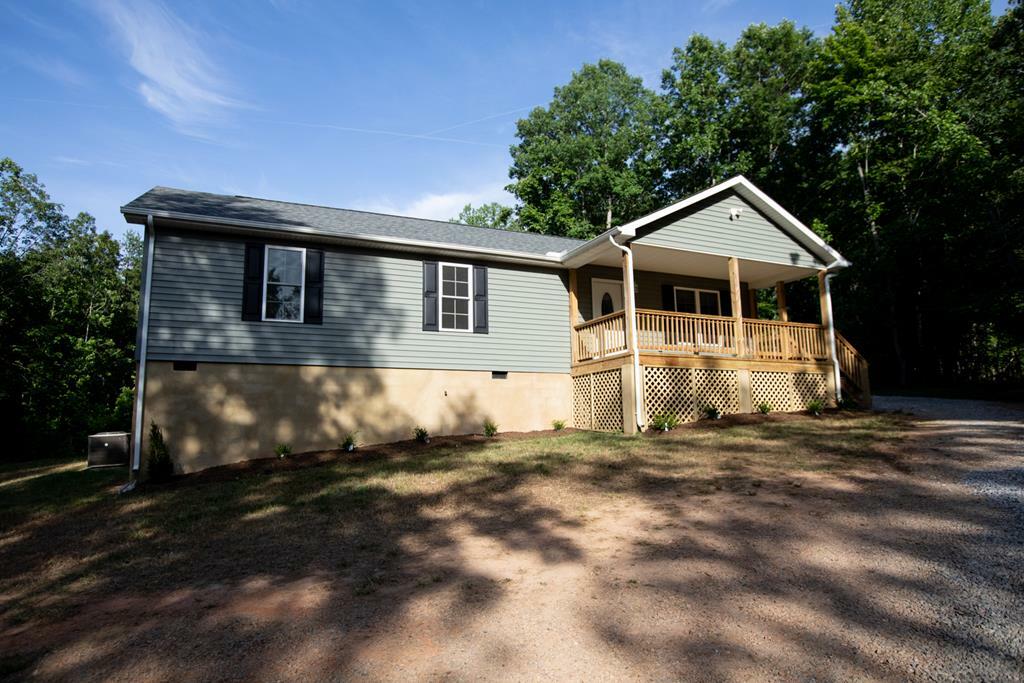 Property Photo: 27 Family Tree Lane VA 23954
