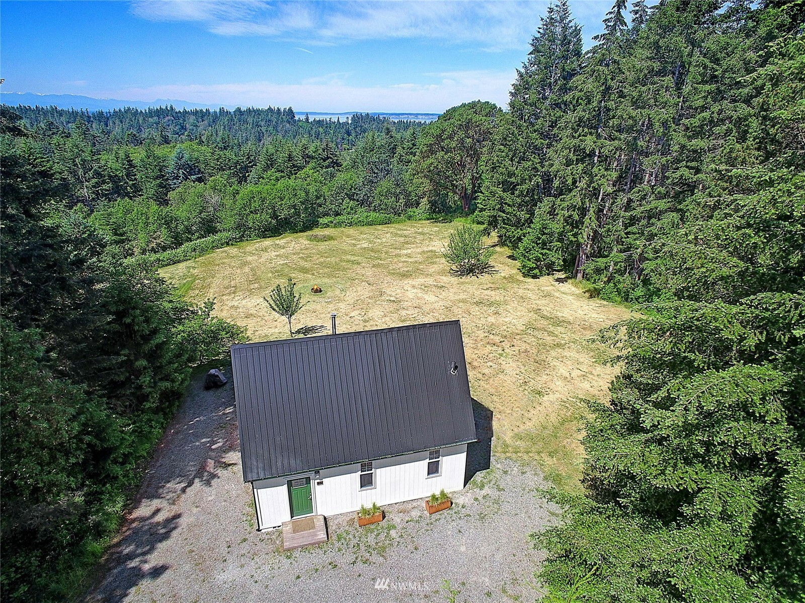 Property Photo:  785 Lisa Lane  WA 98282 