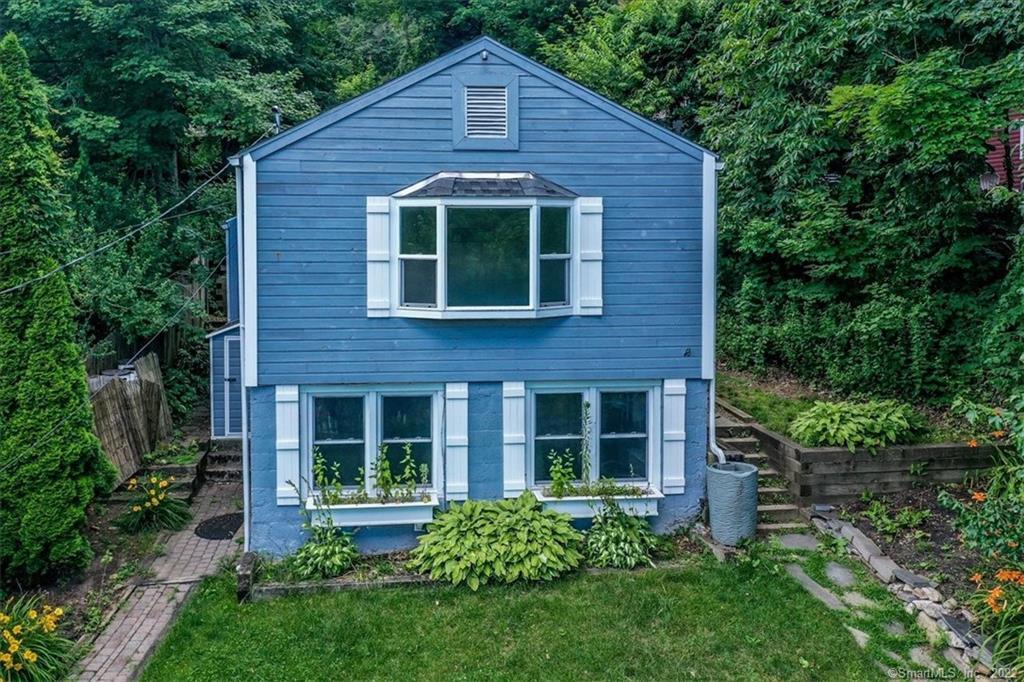 Property Photo:  25 Underhill Road  CT 06482 