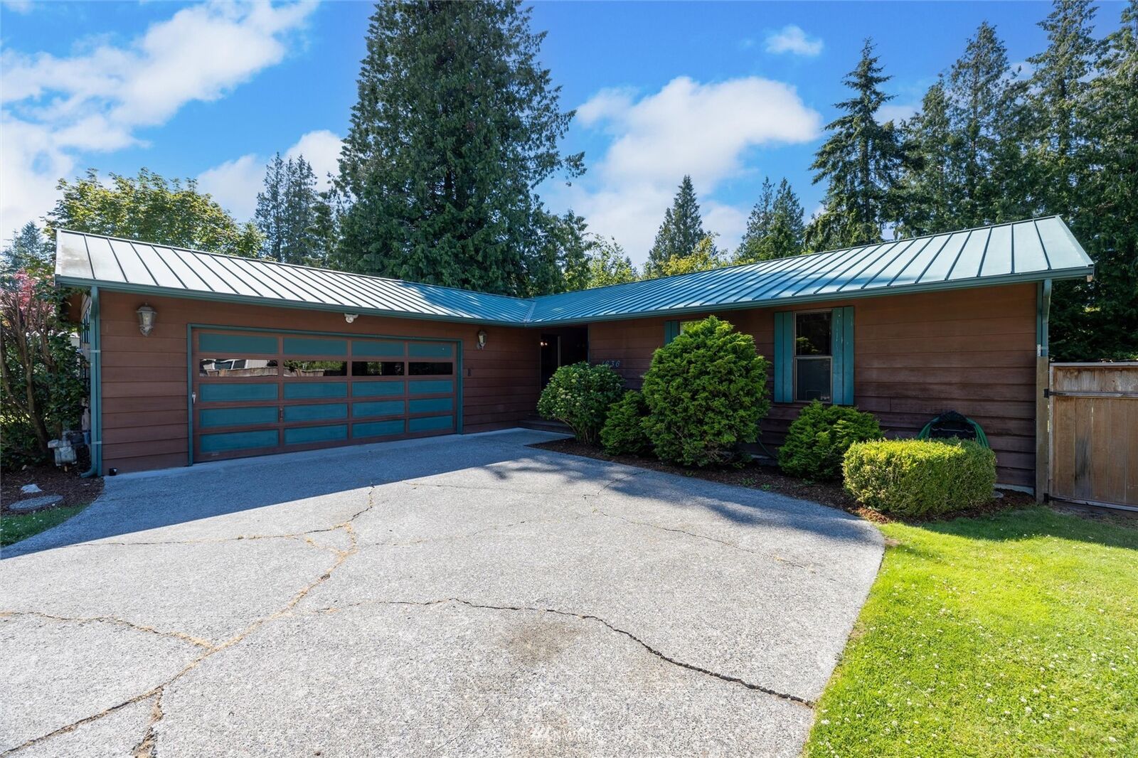 Property Photo:  1636 Firmeadow Court  WA 98248 