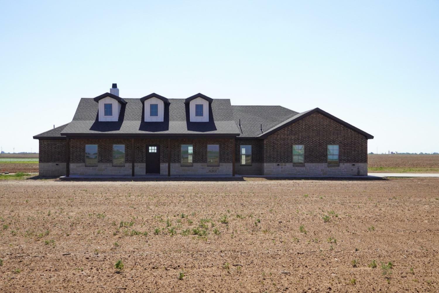 Property Photo: 6710 County Road 1100 TX 79363