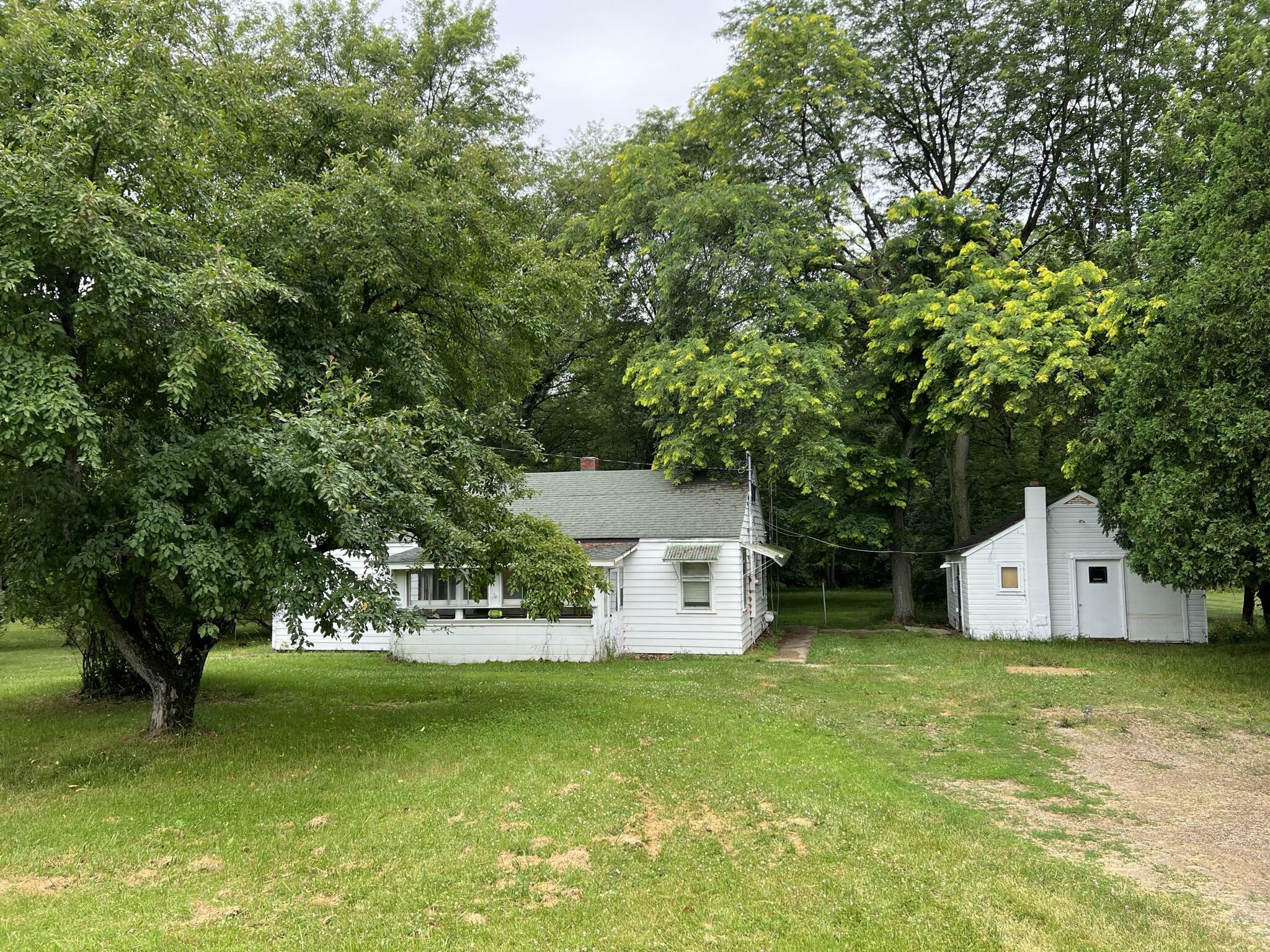 Property Photo:  5420 Hague Avenue  MI 49203 