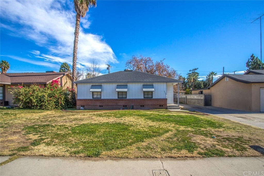 Property Photo: 2349 Belle Street CA 92404