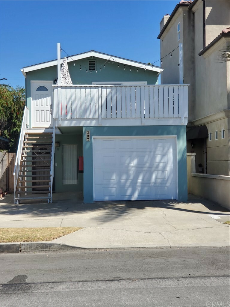 322 10th Street 101  Huntington Beach CA 92648 photo