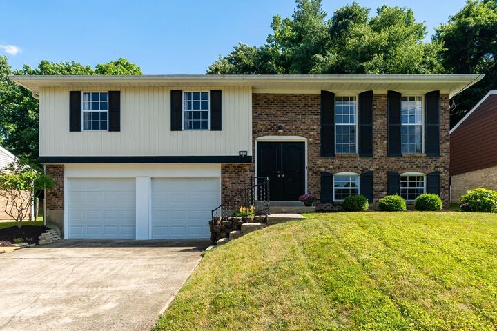 6601 Ripplewood Ln  Cincinnati OH 45230 photo