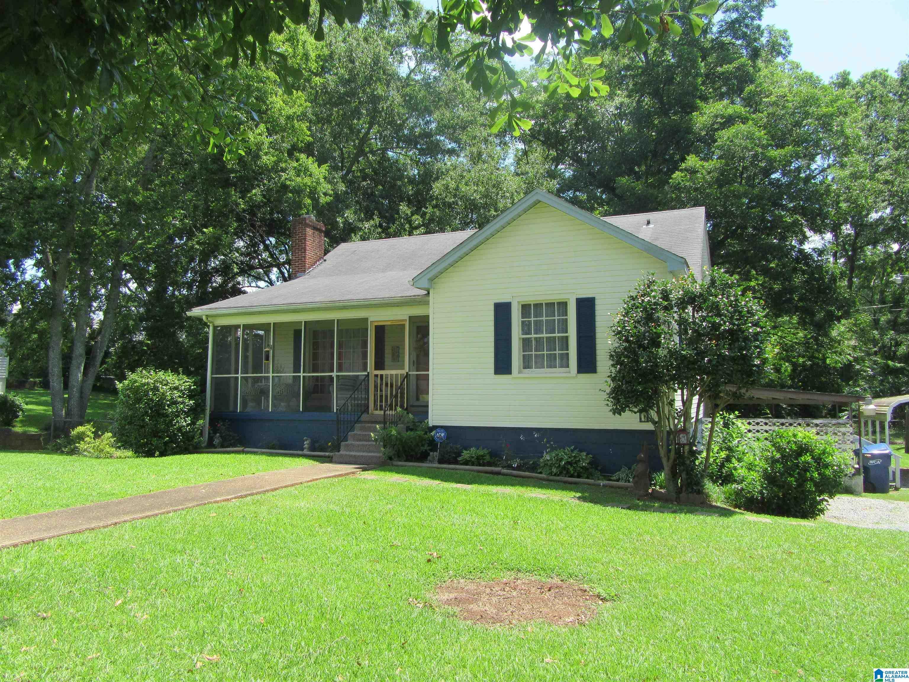 Property Photo:  504 Cherry Street  AL 35160 