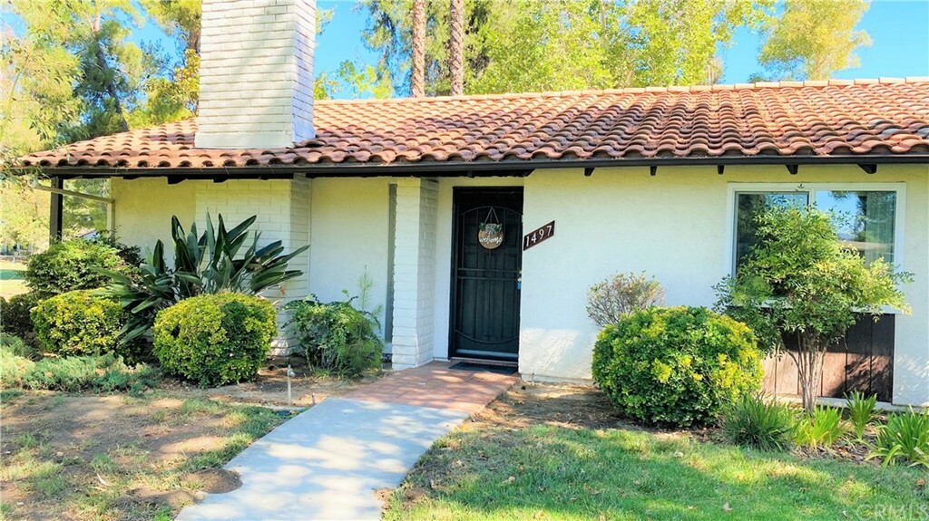 Property Photo:  1497 Seven Hills Drive  CA 92545 