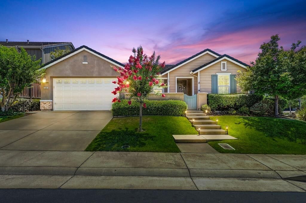 Property Photo:  2500 Mossy Oak Court  CA 95765 