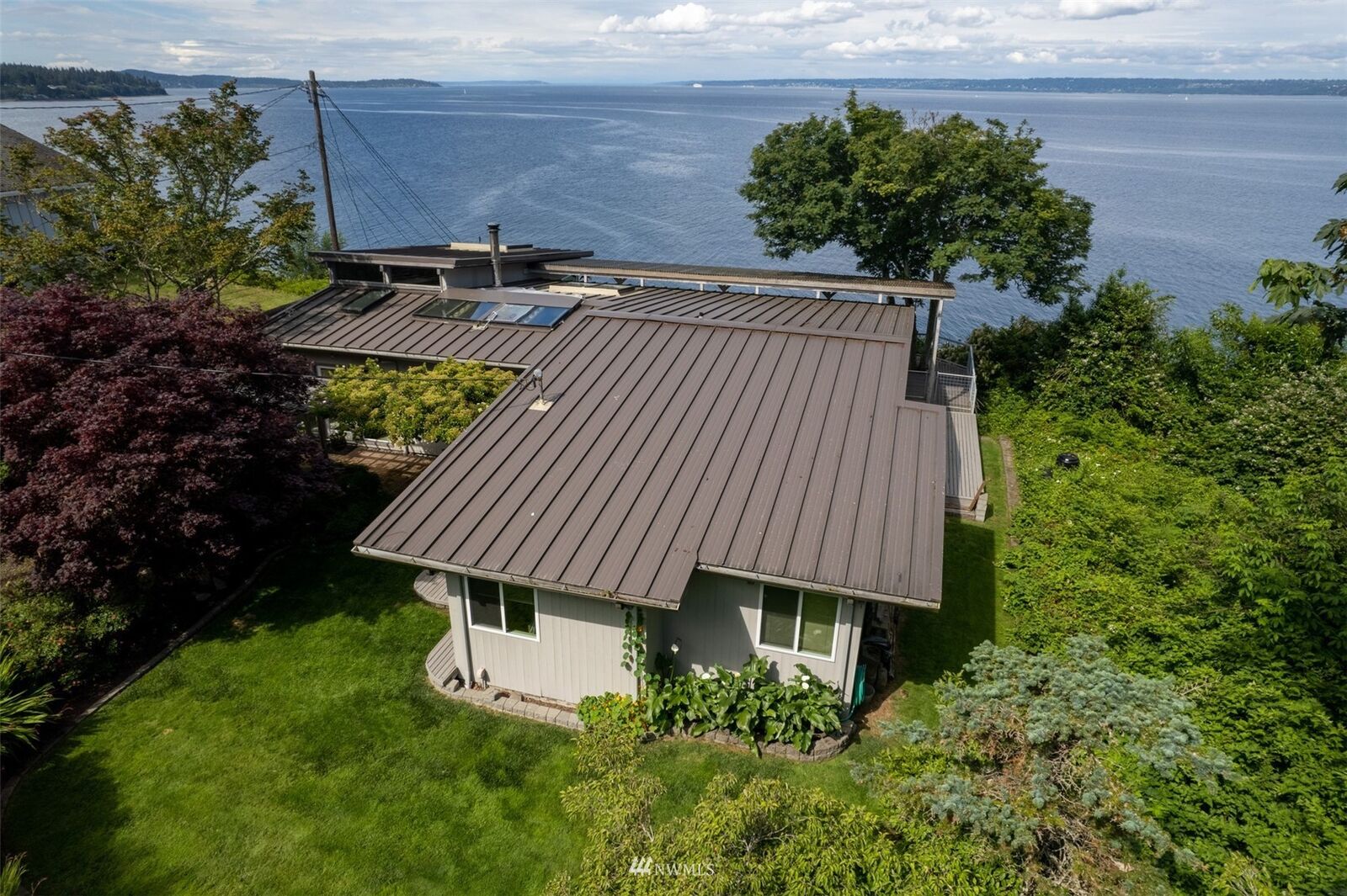 Property Photo:  10994 NE Mountain View Road  WA 98110 