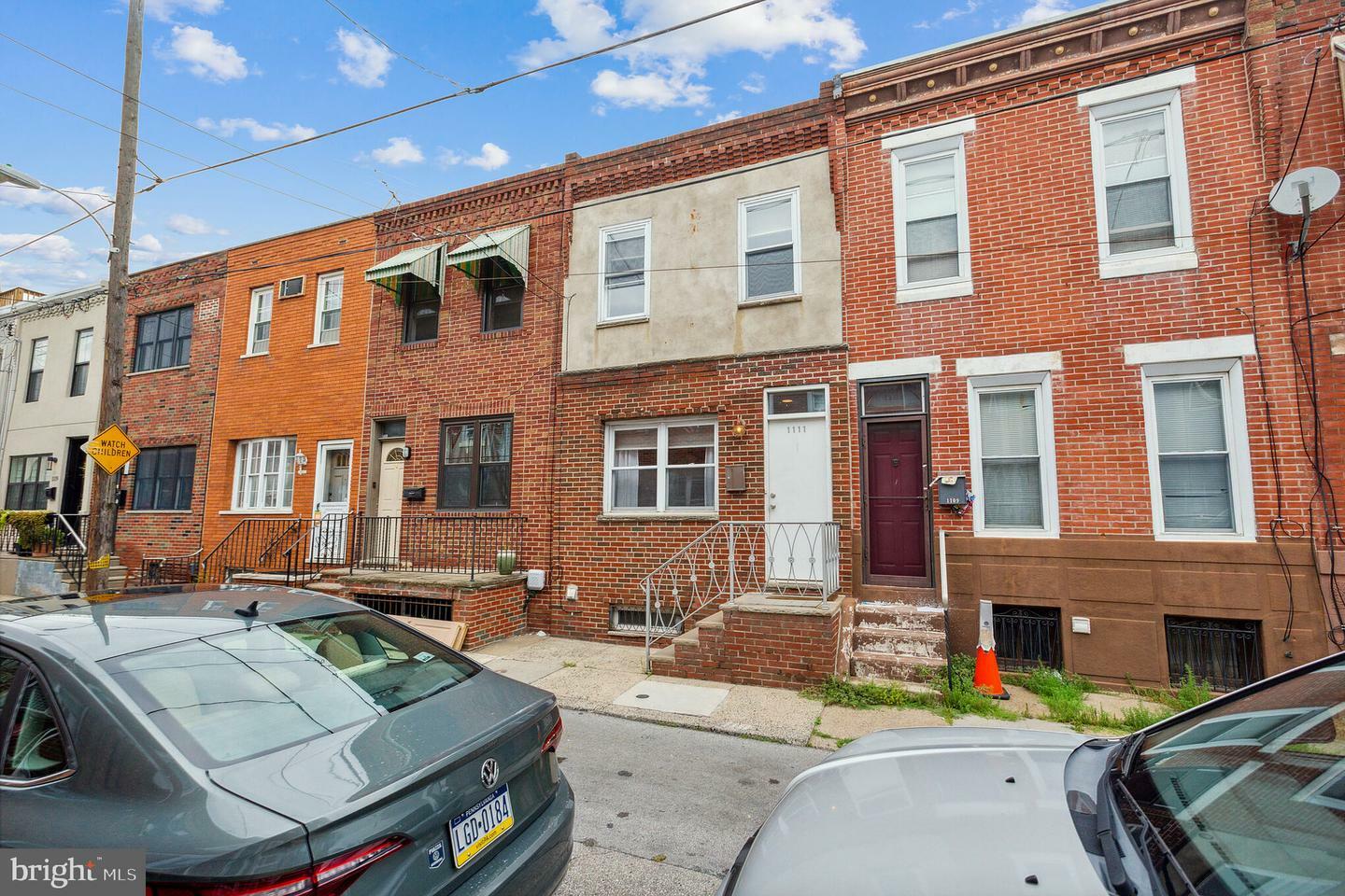 Property Photo: 1111 Mercy Street PA 19148