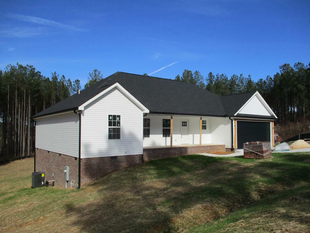 Property Photo:  162 Flag Way  GA 30705 