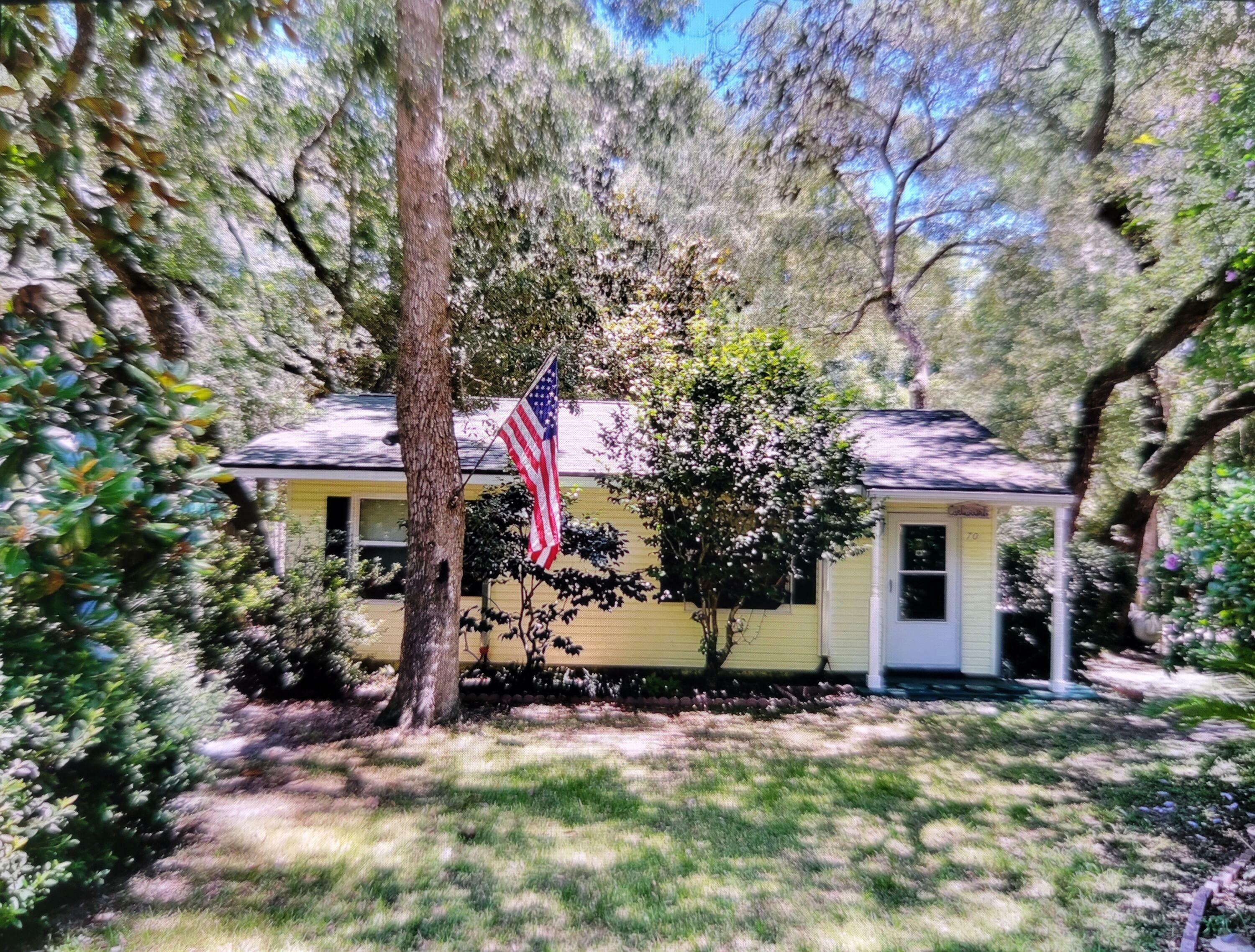 Property Photo:  70 Western Street  FL 32439 