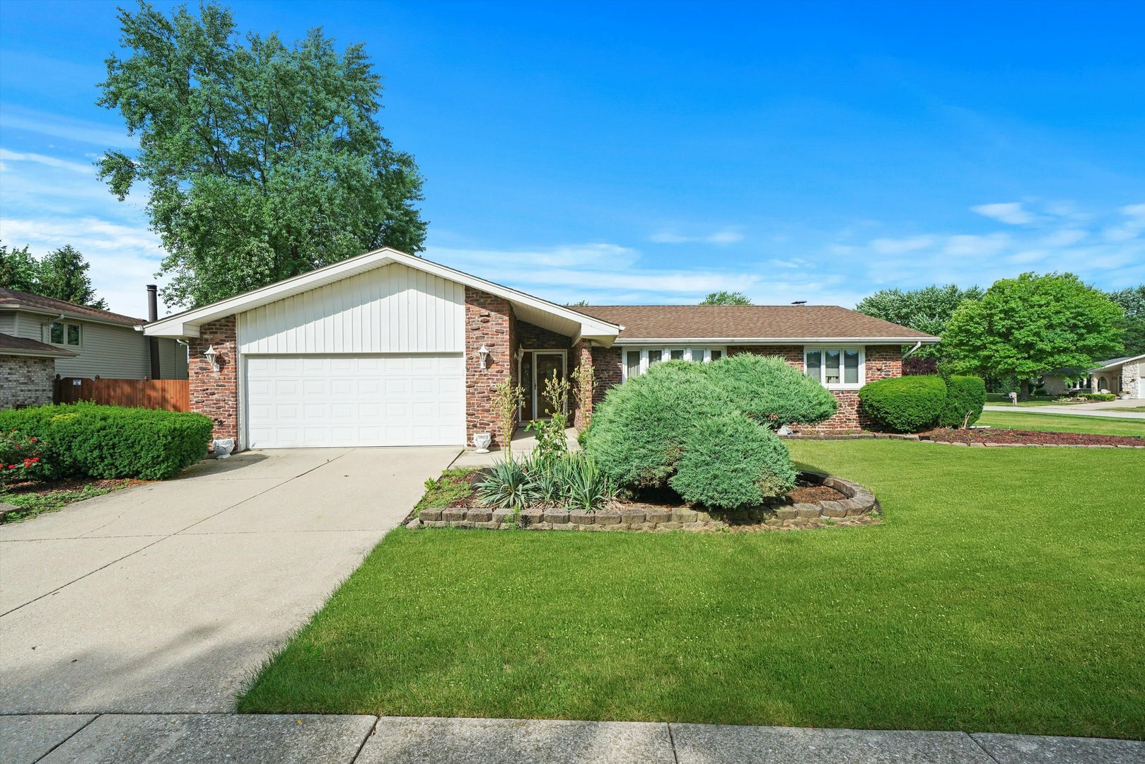 Property Photo:  15332 Sunset Ridge Drive  IL 60462 