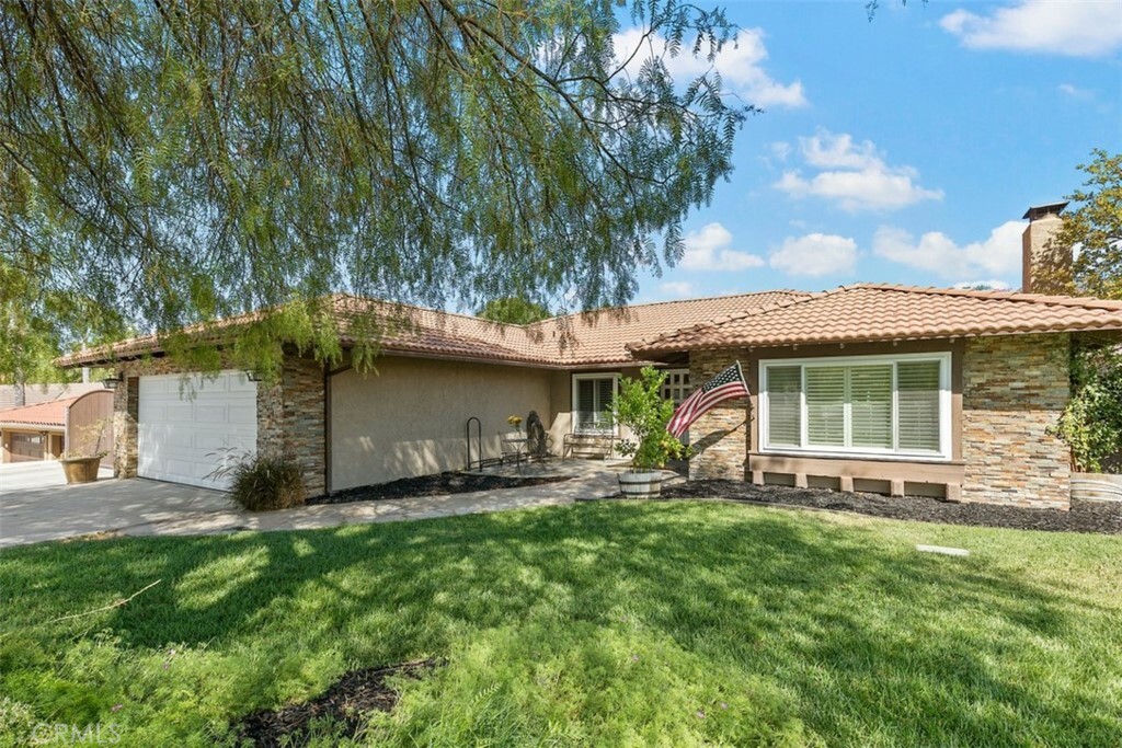 Property Photo:  30005 Swan Point Drive  CA 92587 