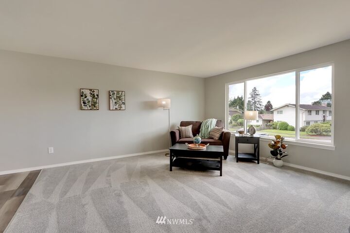 Property Photo: 843 Harmony Lane WA 98022