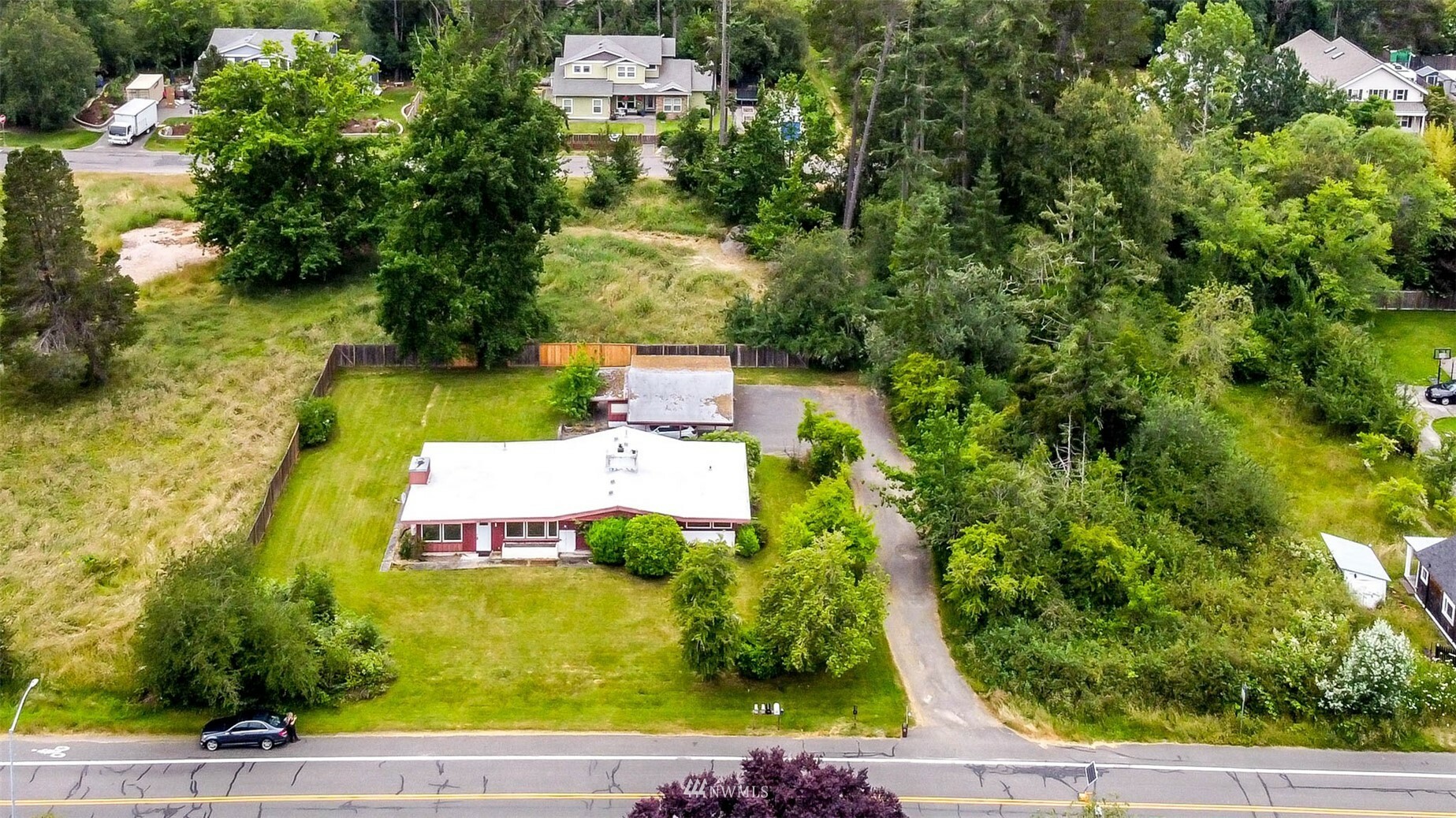 Property Photo:  802 3rd Street  WA 98388 