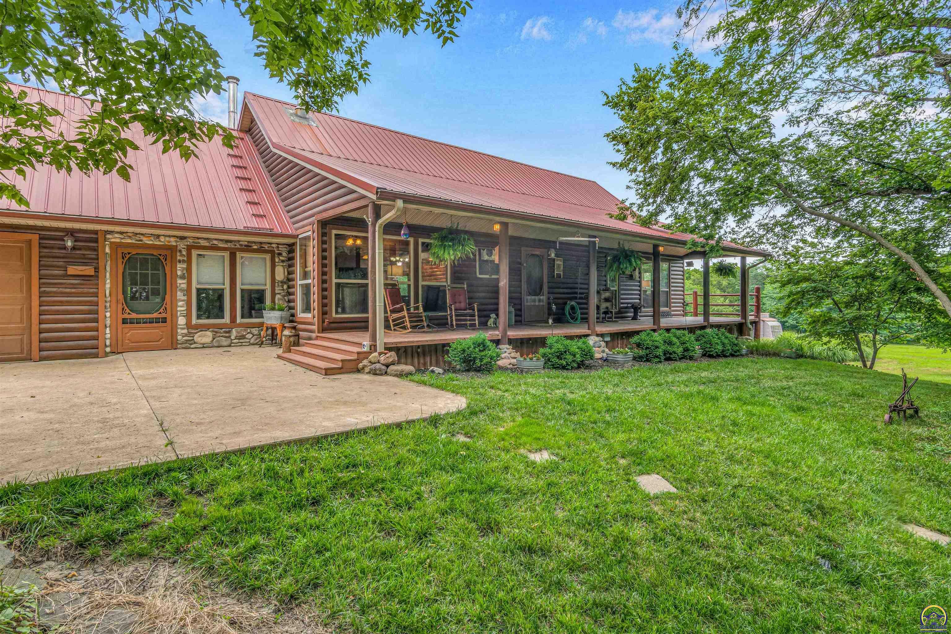 Property Photo:  14040 126th Rd  KS 66440 