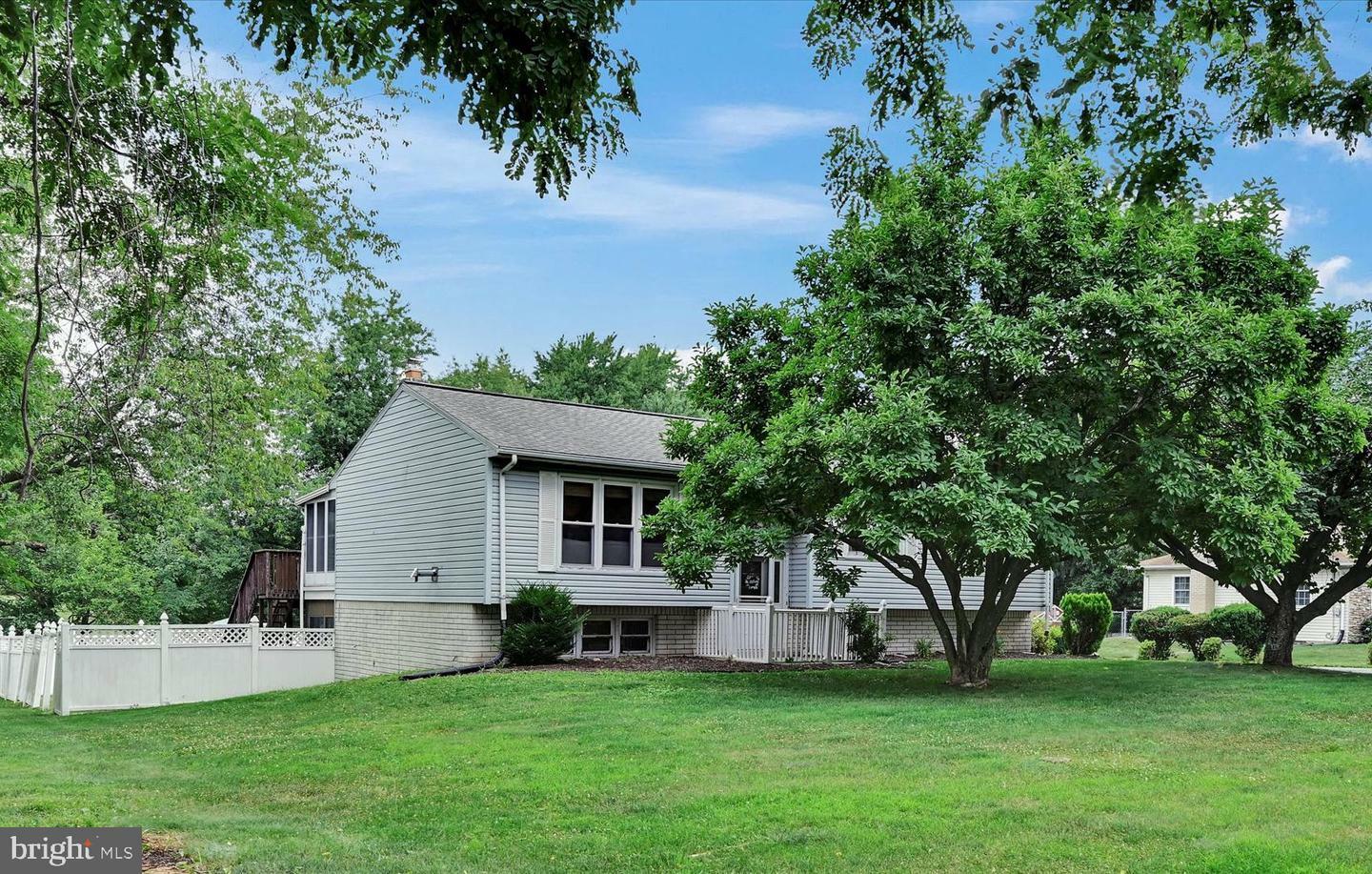 Property Photo:  7456 Sterling Road  PA 17112 