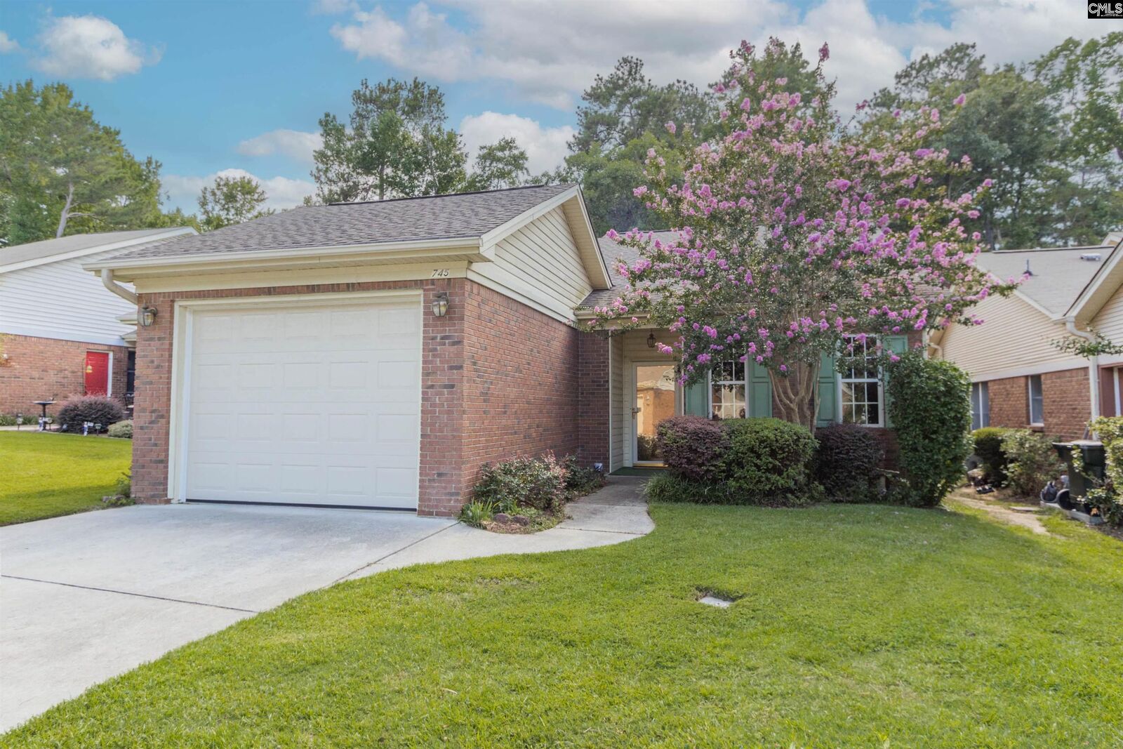 Property Photo: 745 Teakwood SC 29169