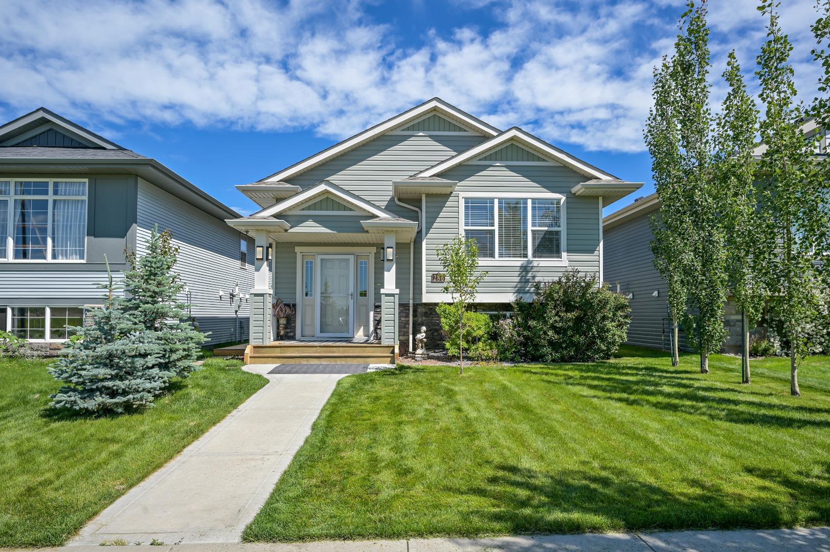 Property Photo:  286 Teasdale Drive  AB T4P 0T1 