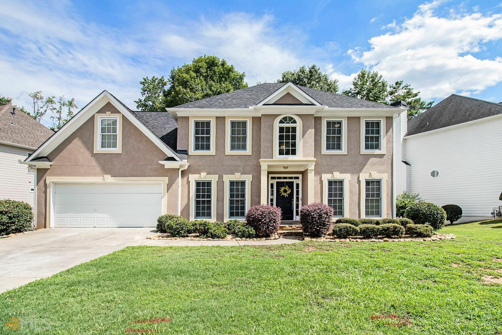 Property Photo: 596 Oakview Trail GA 30087