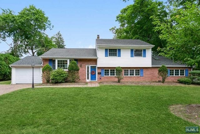 Property Photo:  14 Williams Road  NJ 07645 