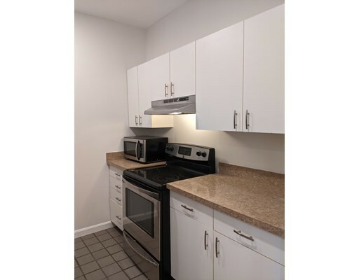 Property Photo:  218 Thorndike St 209  MA 02141 