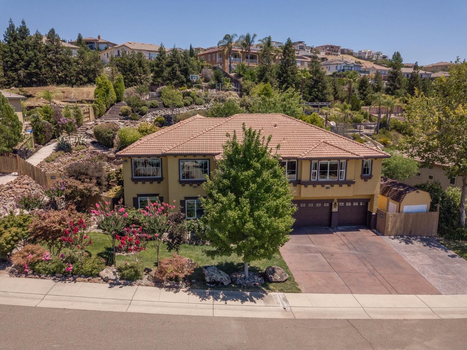Property Photo:  438 Listowe Drive  CA 95630 