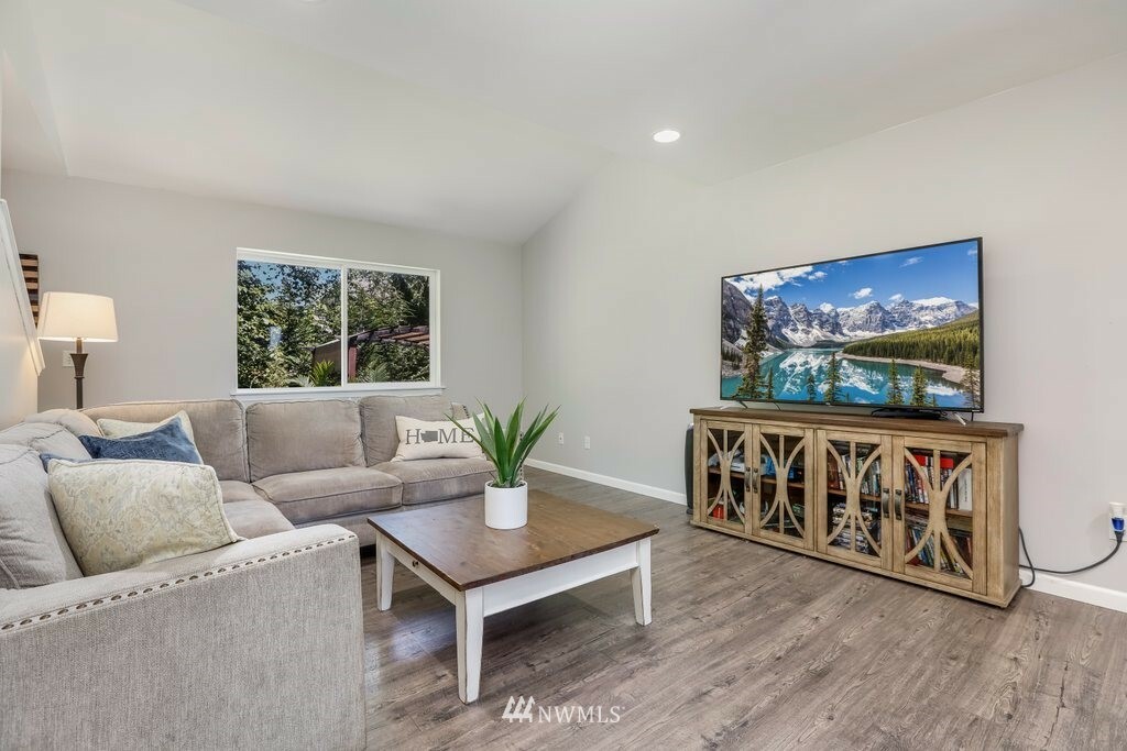 Property Photo: 26164 74th Avenue NW WA 98292