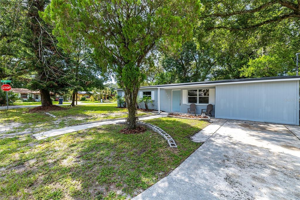 Property Photo: 1919 E Noel Street FL 33610