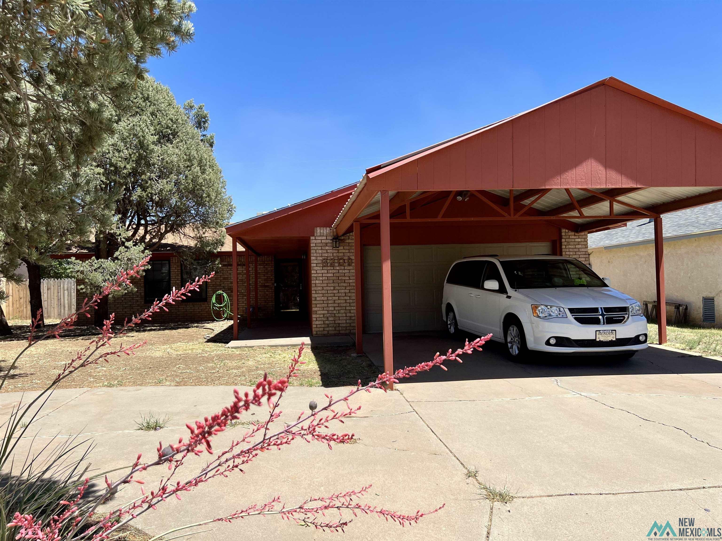 Property Photo: 3209 Duckworth Avenue NM 88101
