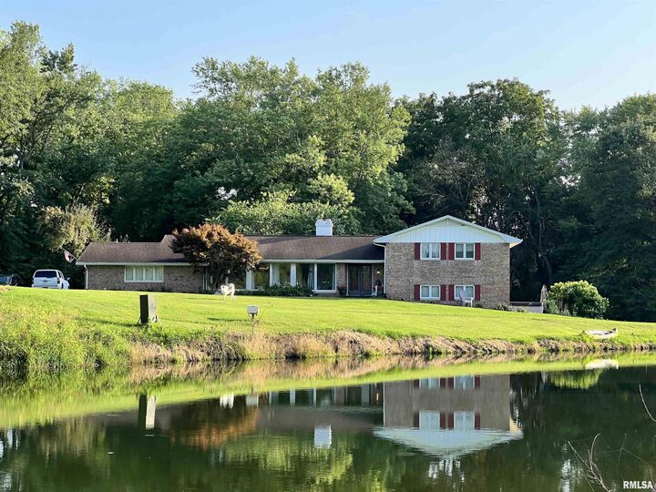 2074 N Main Street  Canton IL 61520 photo