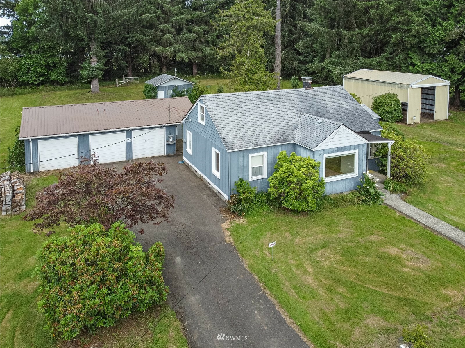 Property Photo:  20 Sunnyside Road  WA 98577 