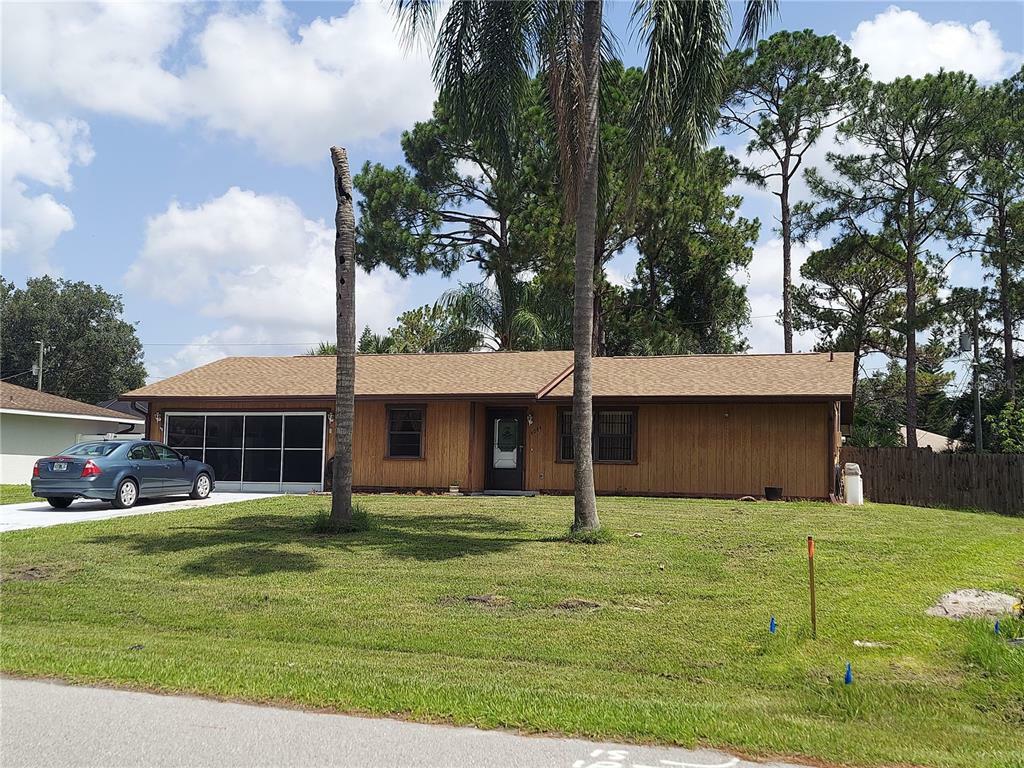 Property Photo: 4084 Acline Avenue FL 34286