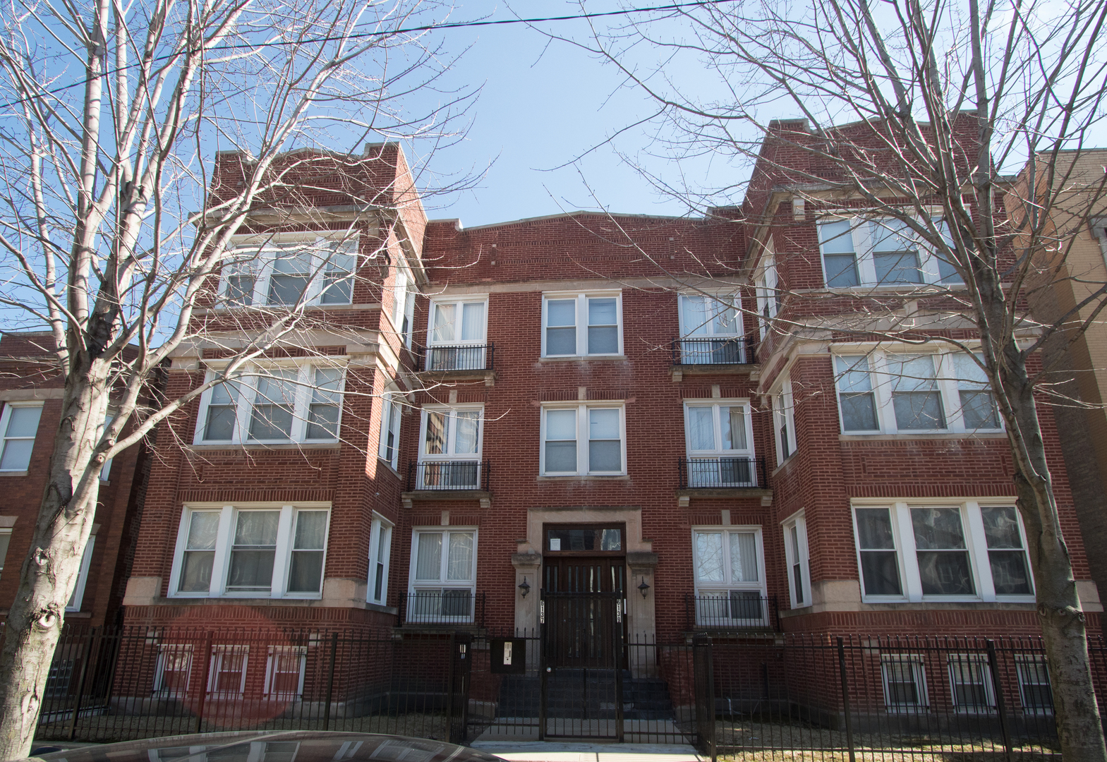 Property Photo:  6137 S Vernon Avenue 3N  IL 60637 