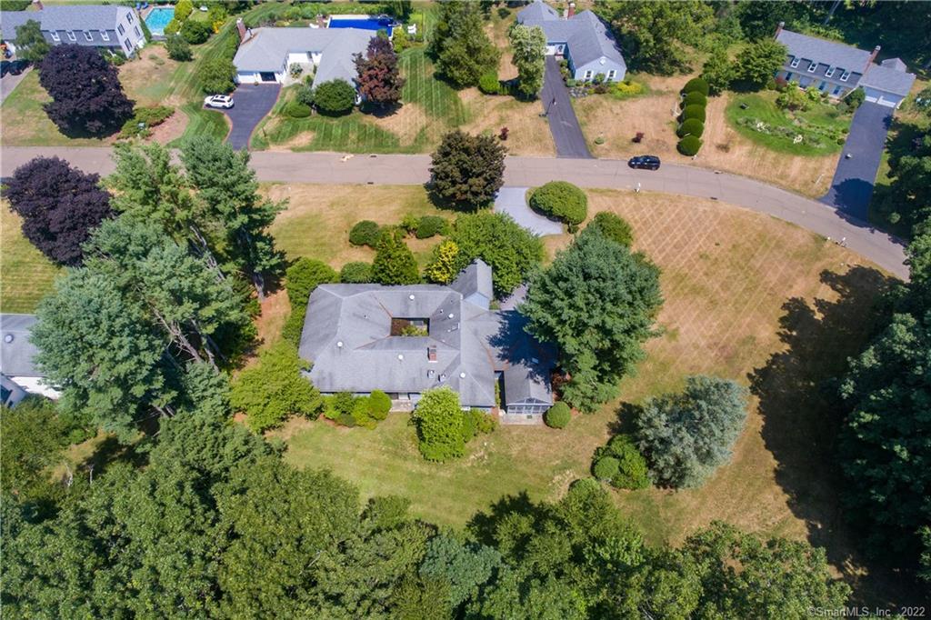 Property Photo:  140 Five Fields Road  CT 06443 
