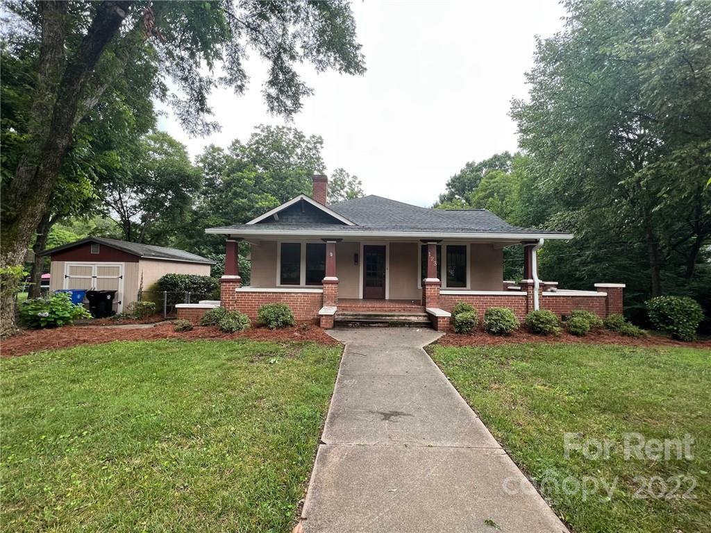 Property Photo:  123 S Sycamore Street  NC 28115 