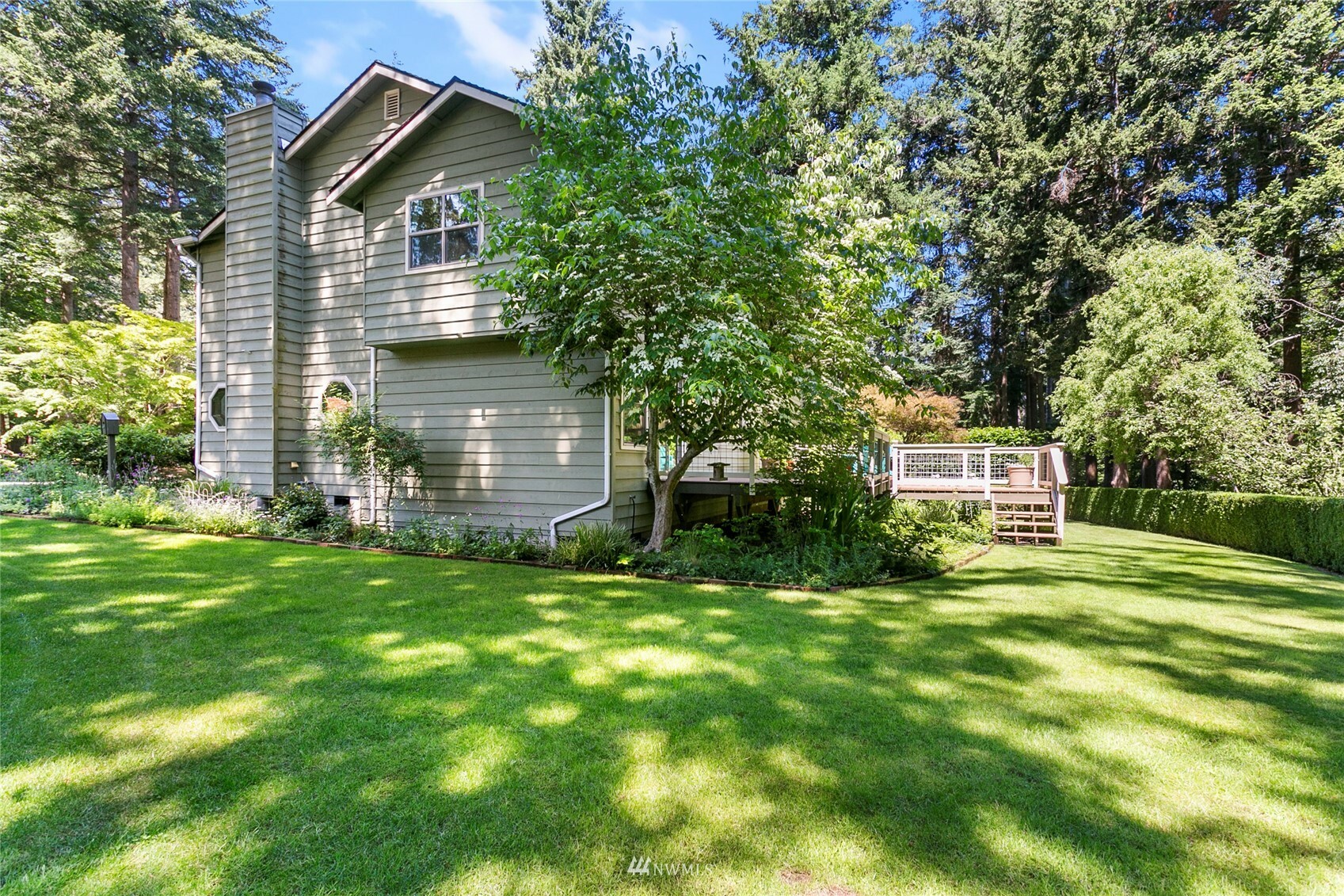 Property Photo:  349 Viewcrest Road  WA 98229 