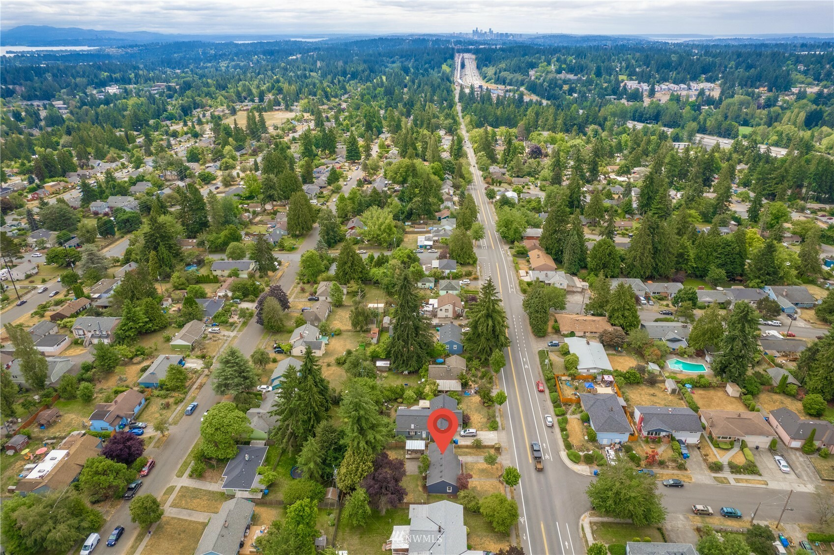 Property Photo:  16202 5th Avenue NE  WA 98155 