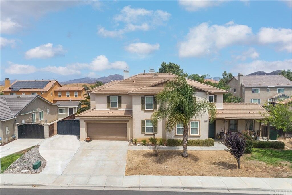 Property Photo:  32794 Cherry Hinton Street  CA 92584 