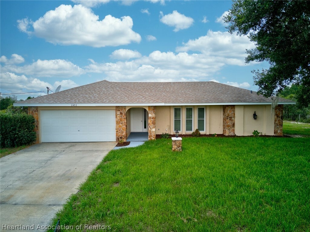 Property Photo:  2402 Matte Road  FL 33825 