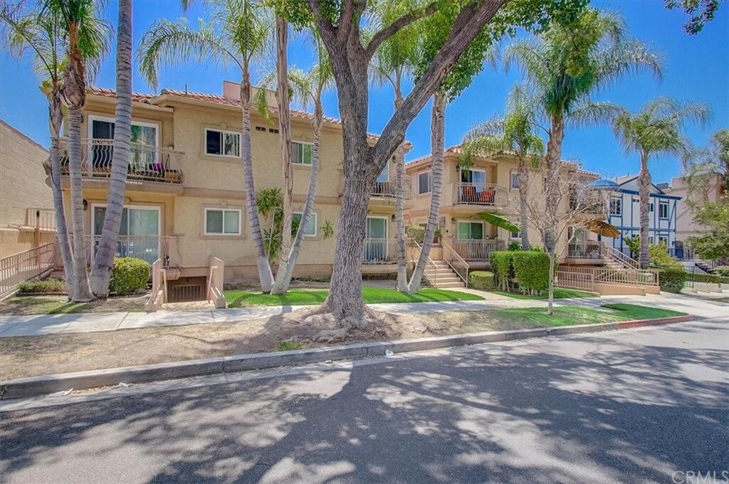 Property Photo: 550 E Santa Anita Avenue 106 CA 91501