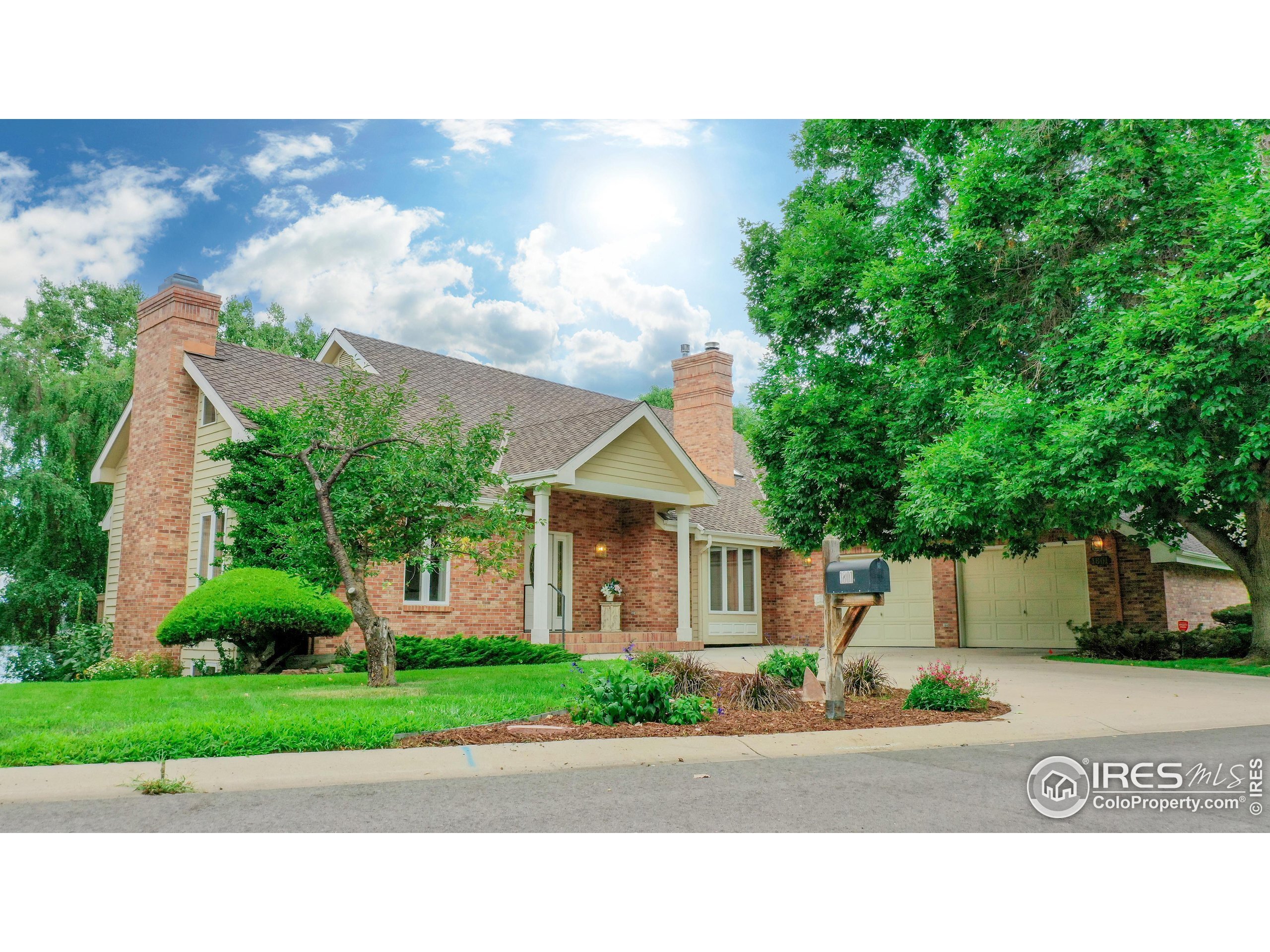 Property Photo: 1801 Cottonwood Point Dr CO 80524