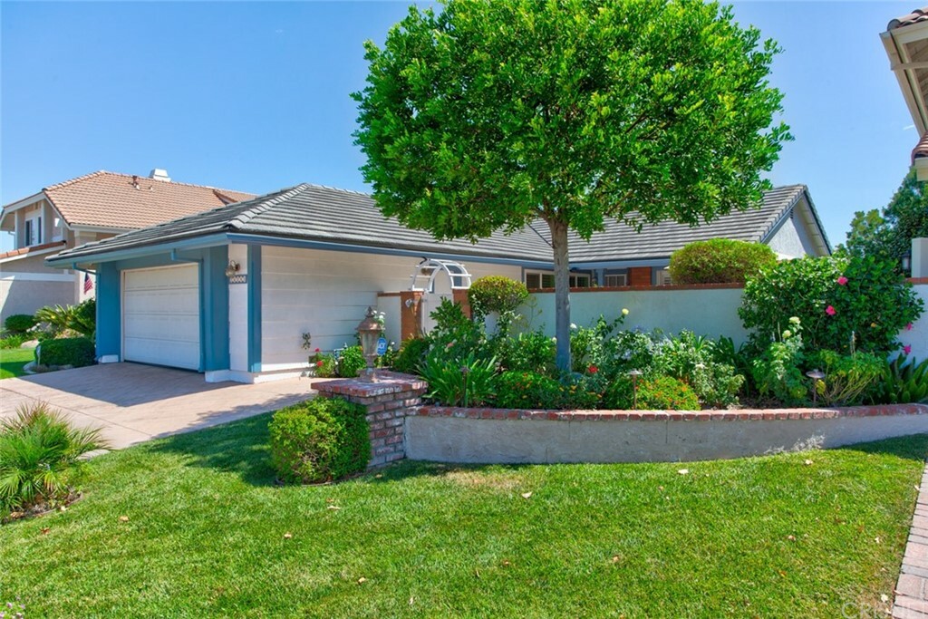 Property Photo:  26080 Tampico Drive  CA 91355 