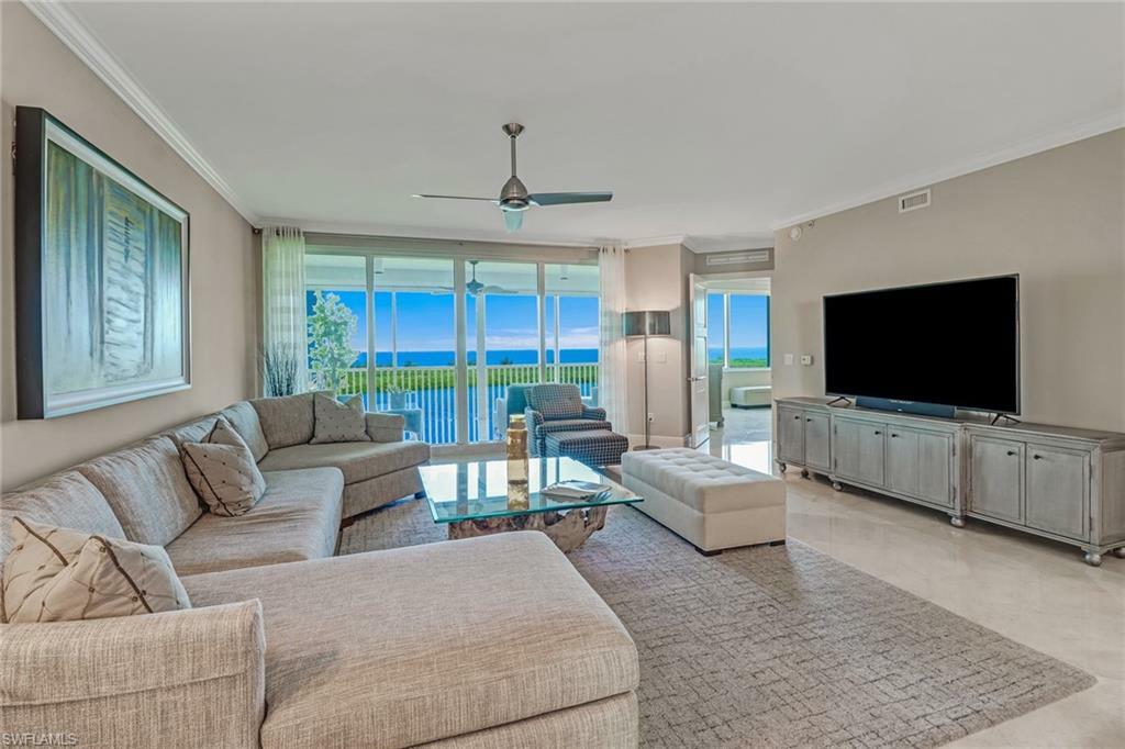 Property Photo: 265 Indies Way 1604 FL 34110