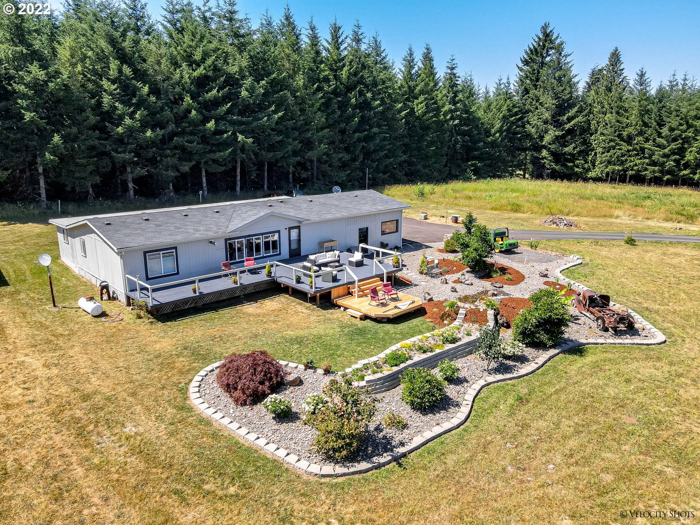 Property Photo: 44871 SE Highway 26 OR 97055