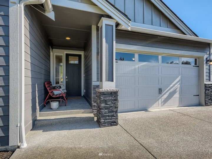 Property Photo: 21141 115th Street E WA 98391